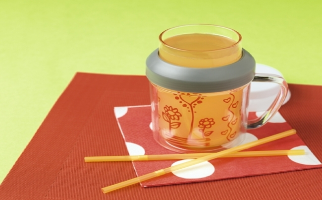 Agua de piña y kion